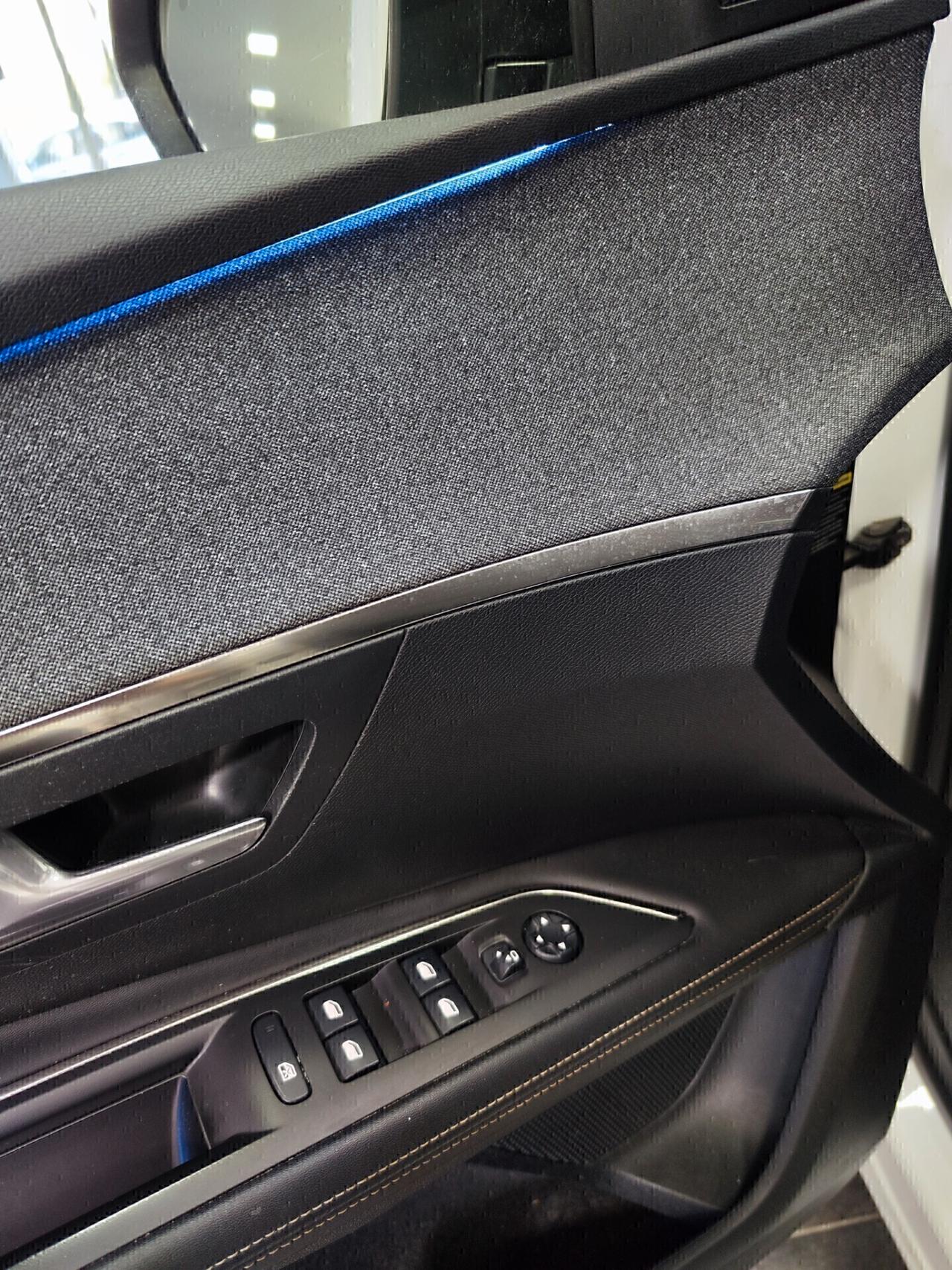 Peugeot 3008 BlueHDi 130 EAT8 GT Line Tetto Led Unico Proprietario