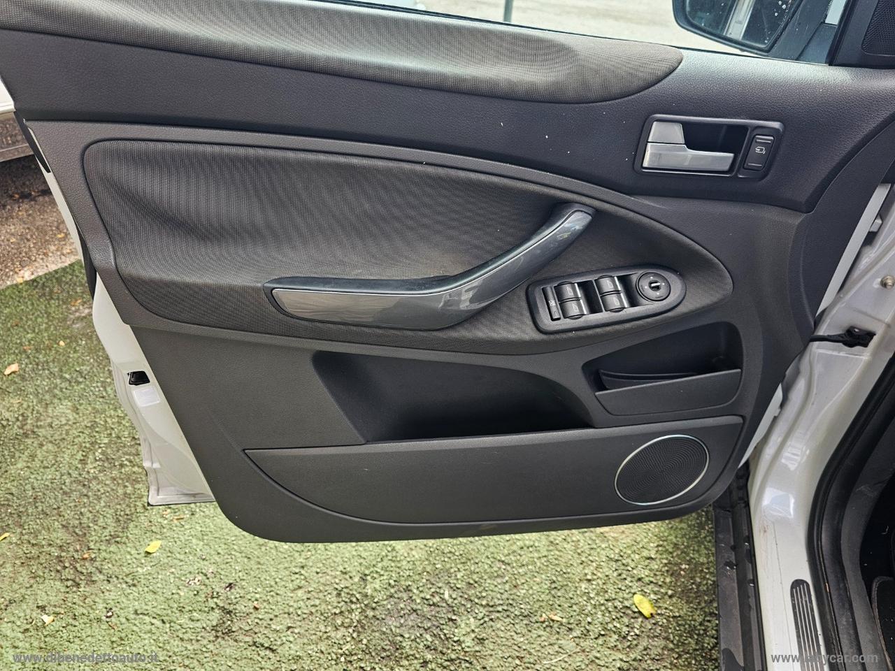 FORD Kuga 2.0 TDCi 136 CV 4WD Titanium