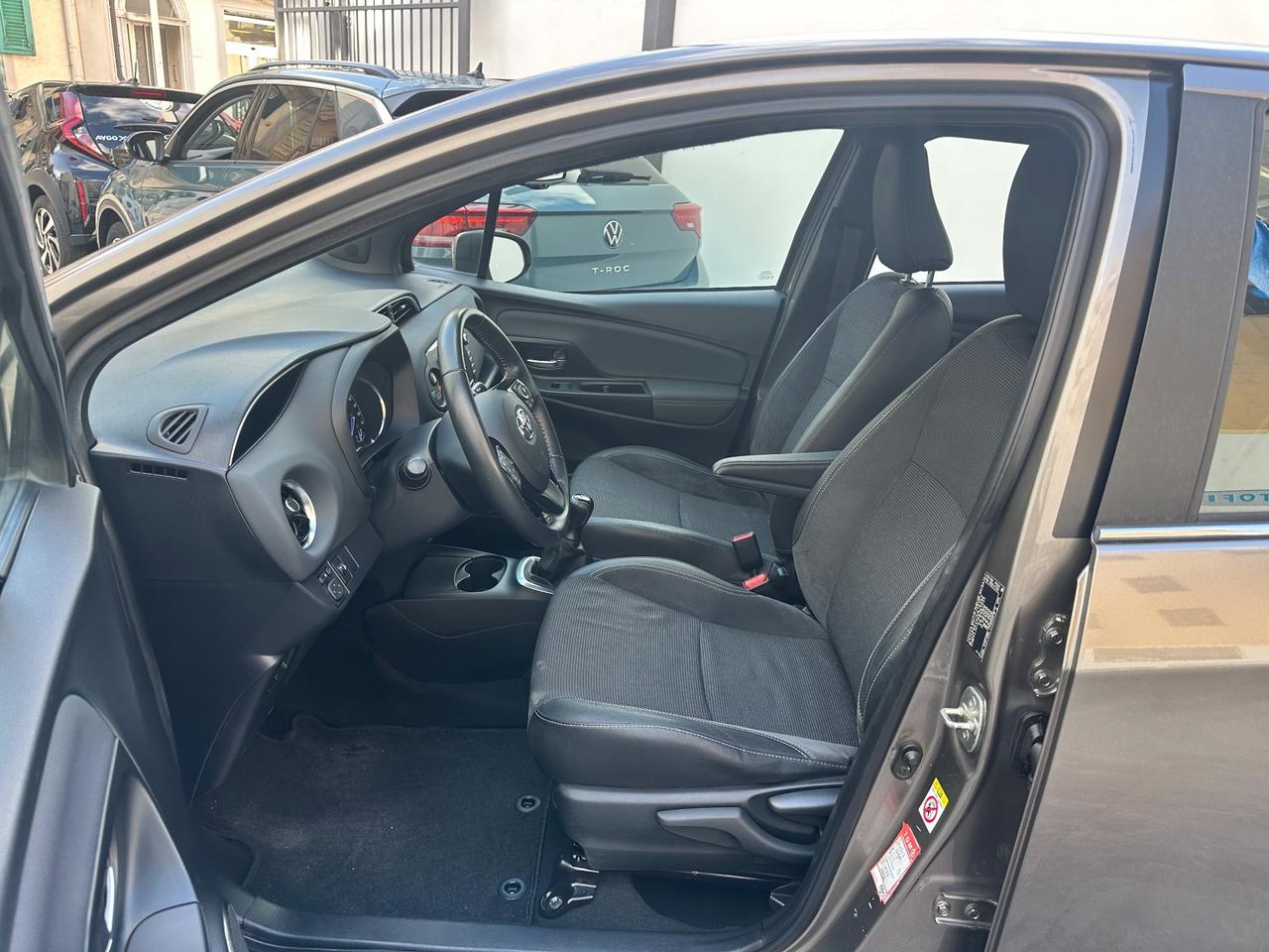 Toyota Yaris 1.0 5 porte Lounge