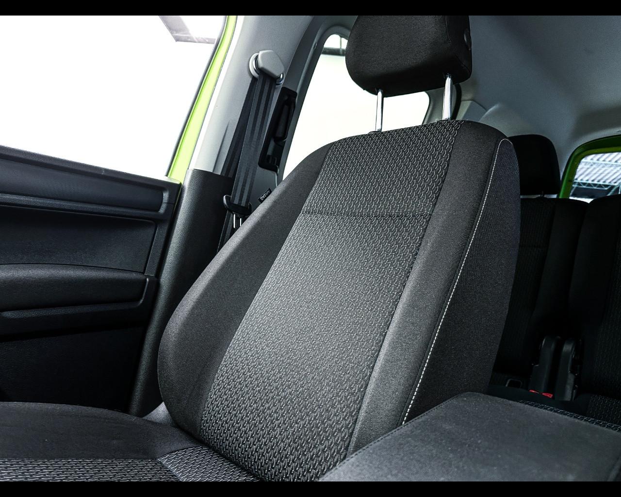 VOLKSWAGEN Caddy 4ª serie - Caddy 2.0 TDI 102 CV DSG Comfortline