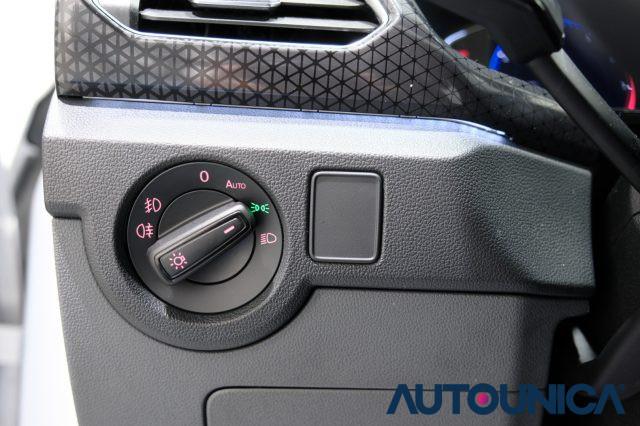 VOLKSWAGEN T-Cross 1.0 TSI 110 CV ADVANCED NEOPATENTATI