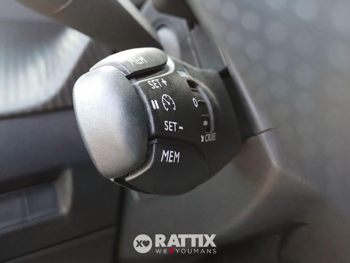 Peugeot 208 1.2 Hybrid 136CV GT e-DCS6