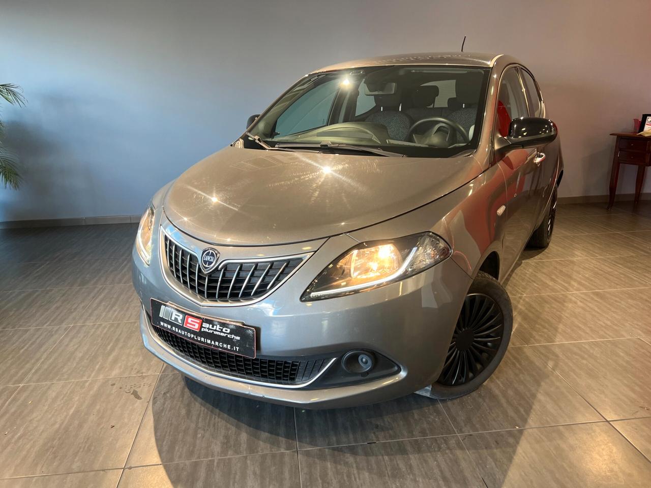 Lancia Ypsilon 1.0 FireFly 5 porte S&S Hybrid