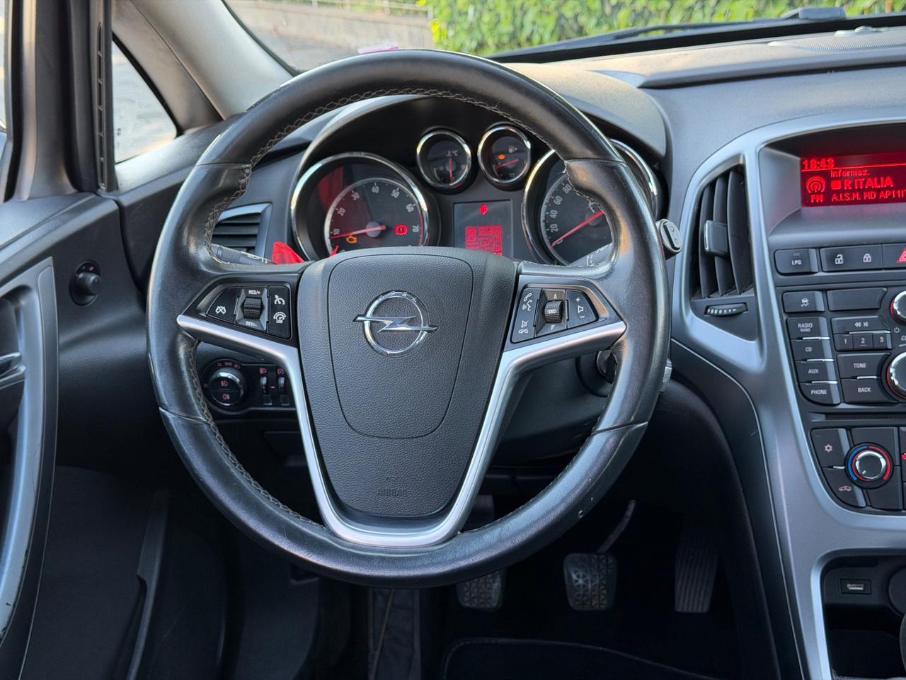 Opel Astra 1.4 Turbo 140CV Sports Tourer GPL Tech Elective