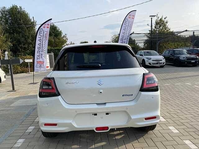 Suzuki Swift 1.2 Hybrid Top