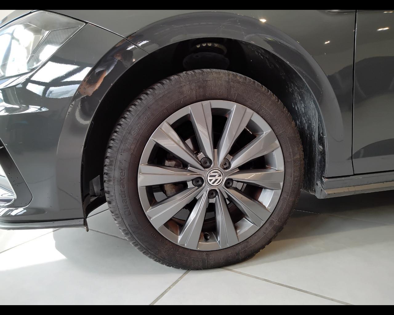 VOLKSWAGEN Polo VI 2017 - Polo 5p 1.0 tsi Highline 95cv