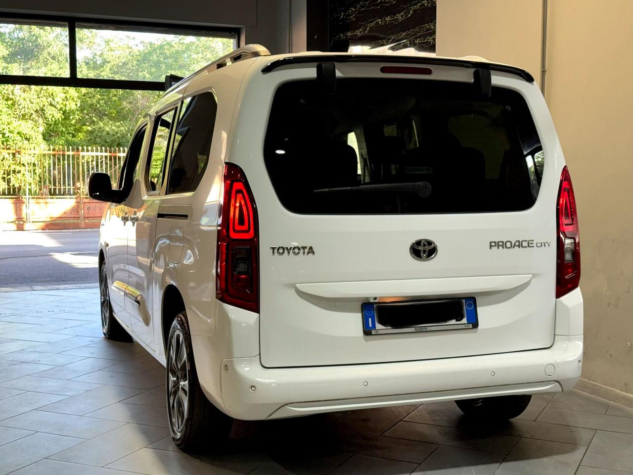 Toyota Proace City 7 POSTI AUTOMATICO 60MILA KM