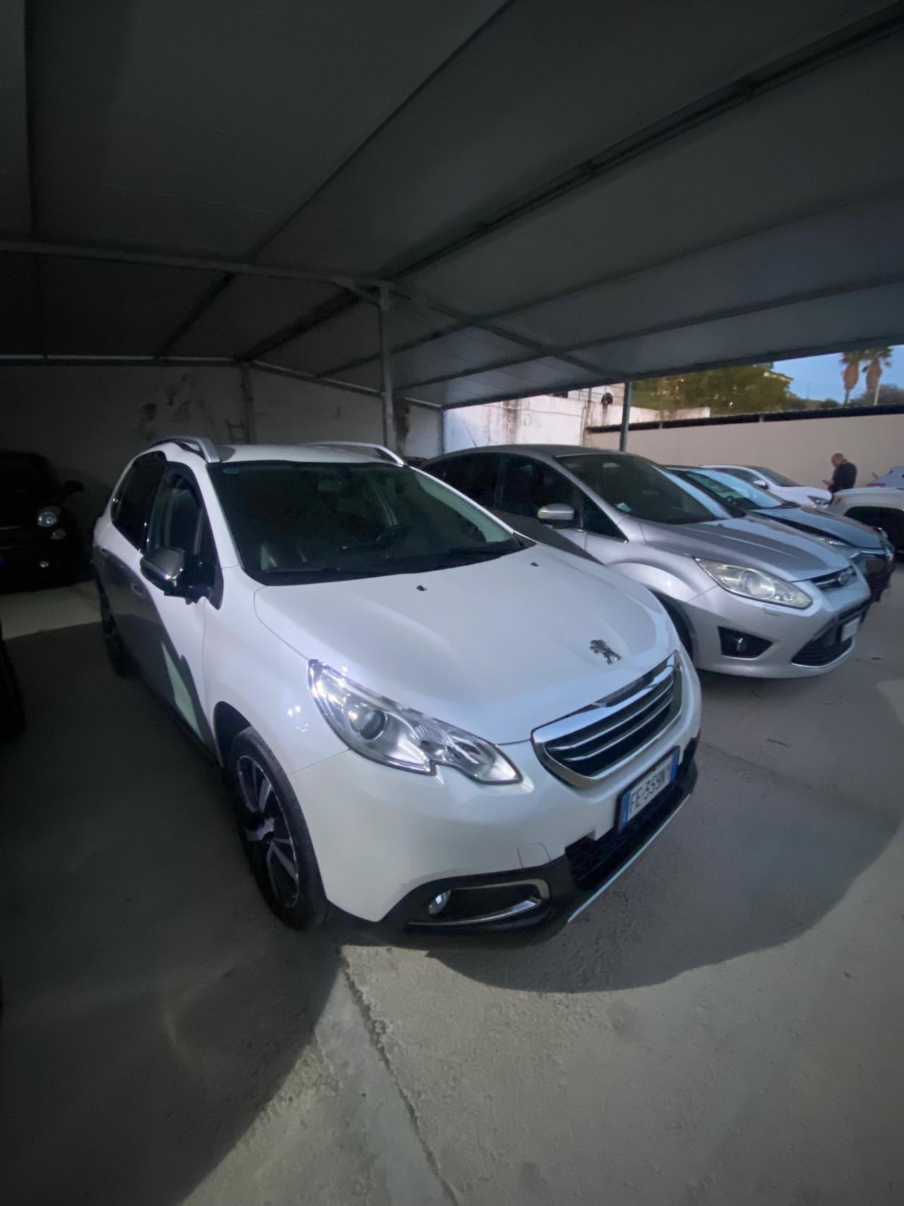 Peugeot 2008 BlueHDi 100 Allure