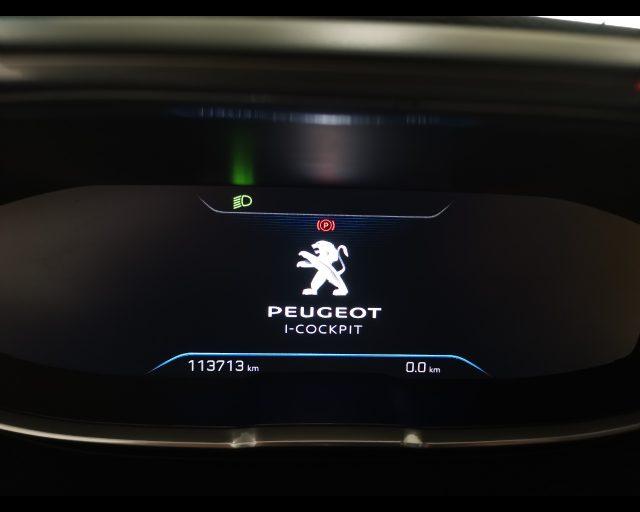 PEUGEOT 5008 BlueHDi 120 S&S EAT6 Business