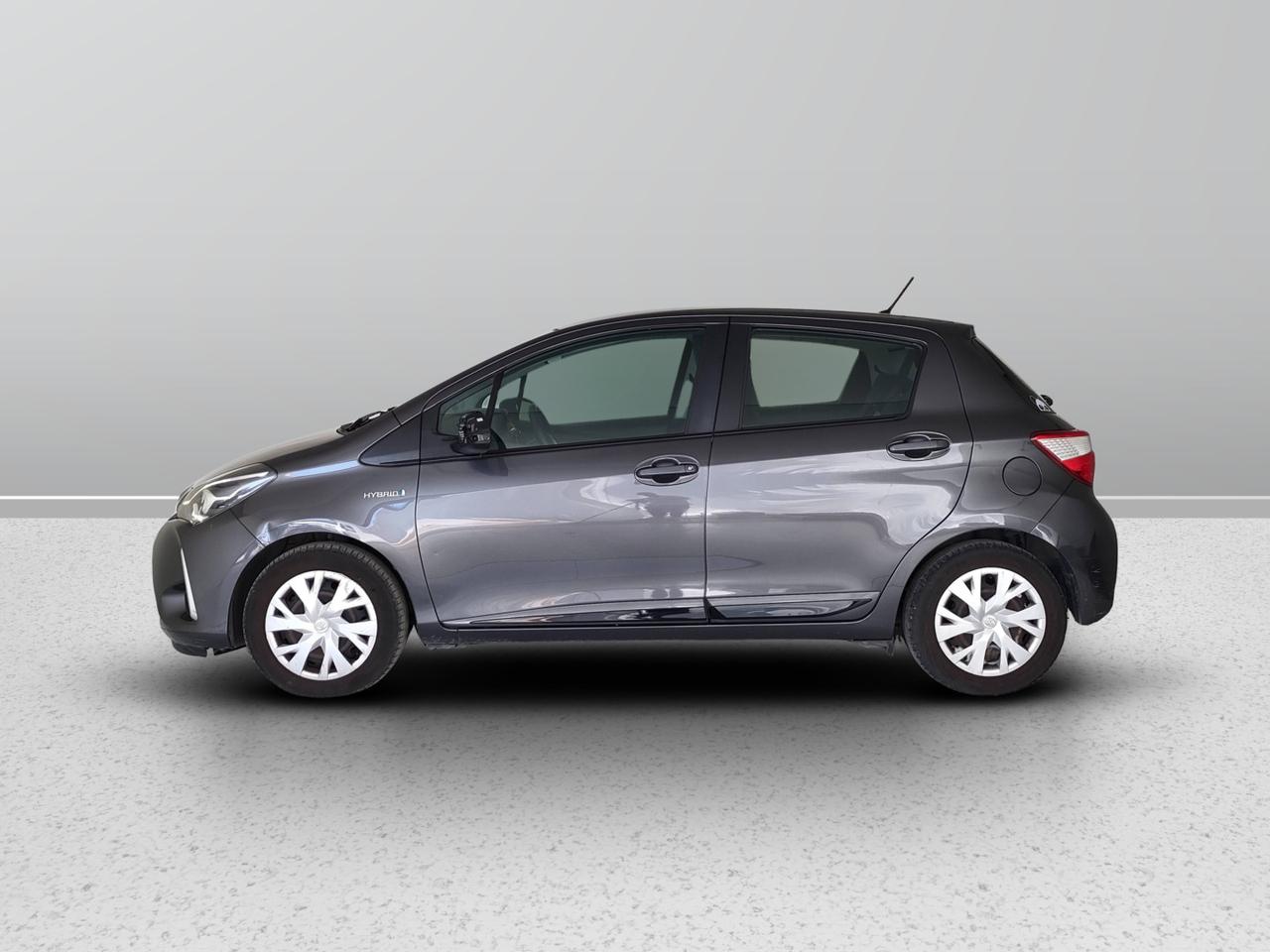 TOYOTA Yaris III 2017 - Yaris 5p 1.5h Active my18