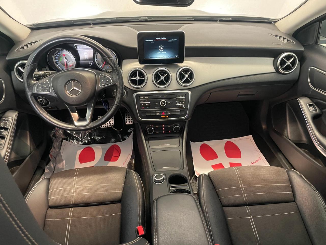 Mercedes-benz GLA 200 136 CV Automatica Premium FULL OPTIONAL NEOPATENTATI