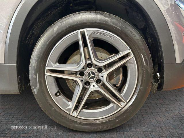 MERCEDES-BENZ GLB 200 d Automatic Premium