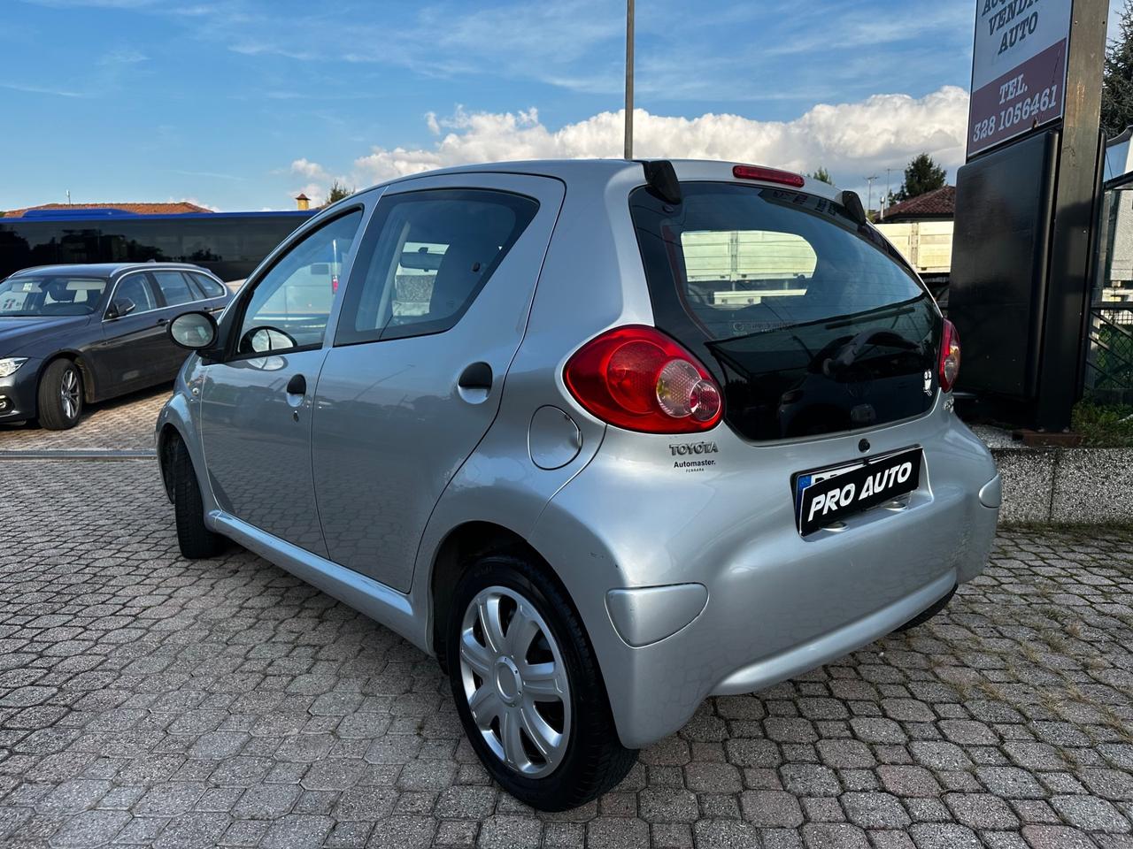 Toyota Aygo 1.0 12V VVT-i 5 porte