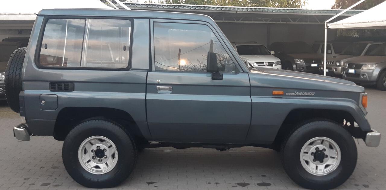 Toyota Land Cruiser II 2.4 turbodiesel SW LJ70