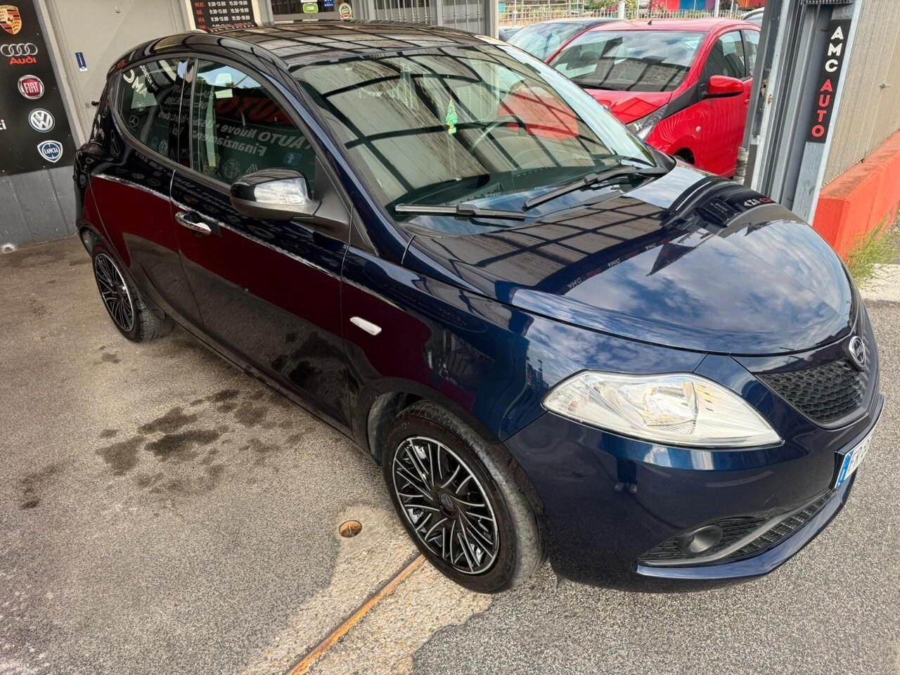 Lancia Ypsilon 1.2 69 CV 5 porte S&S Gold - BENZINA - EURO6 - POCHI KM