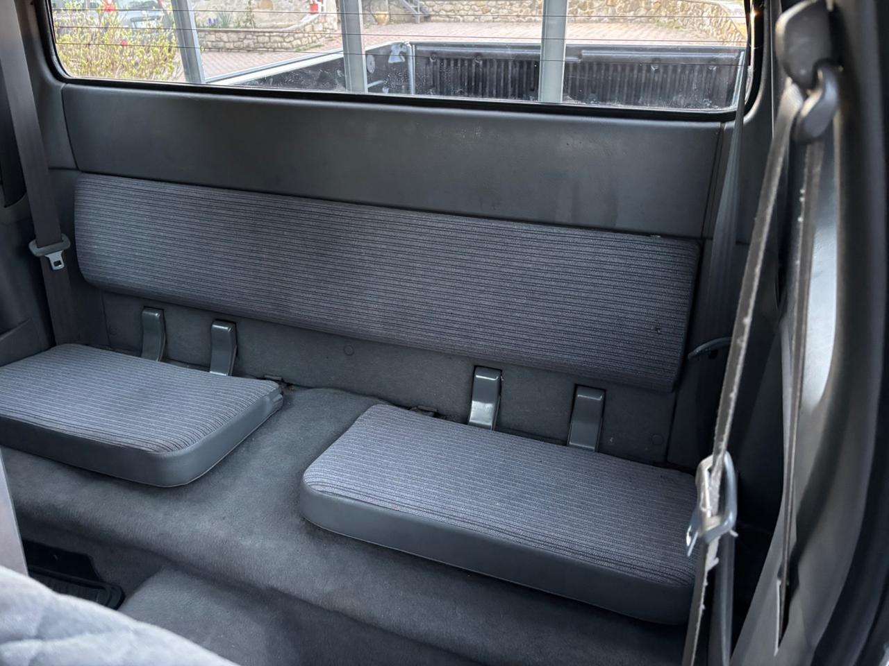 Mazda B 2500 2.5 diesel Stretch-Cab SDX Pup Clima