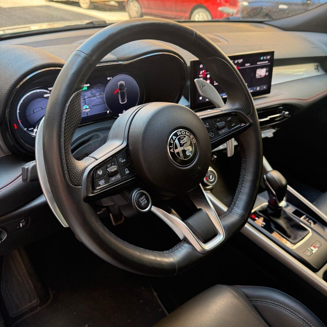 Alfa Romeo Tonale 1.5 160CV *Tributo Italiano*