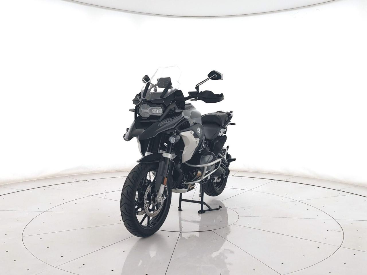 BMW R 1250 GS TRIPLE BLACK LED+ESA+NAVI