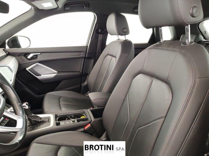 Audi Q3 2.0 35 TDI S Tronic Business