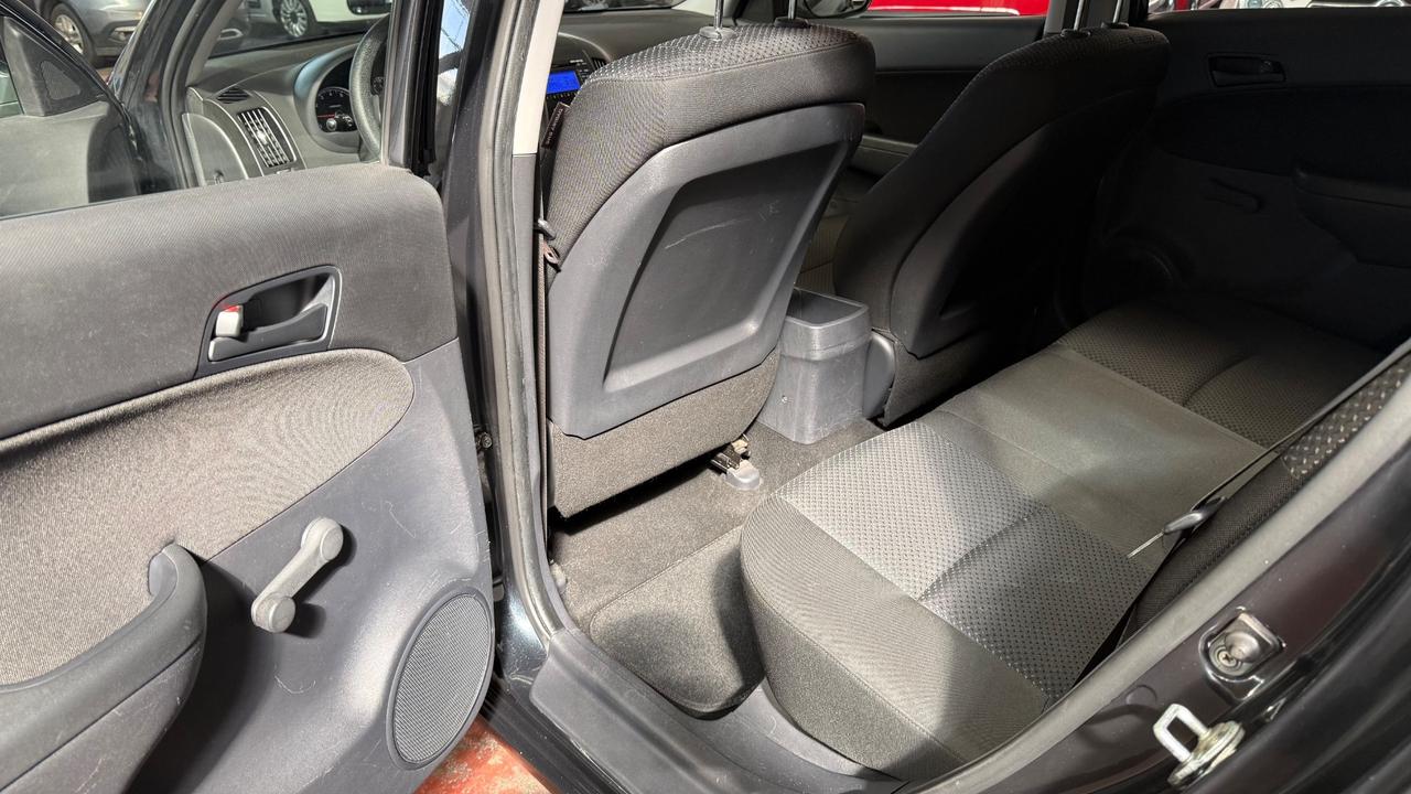 Hyundai i30 1.4 16V GPL