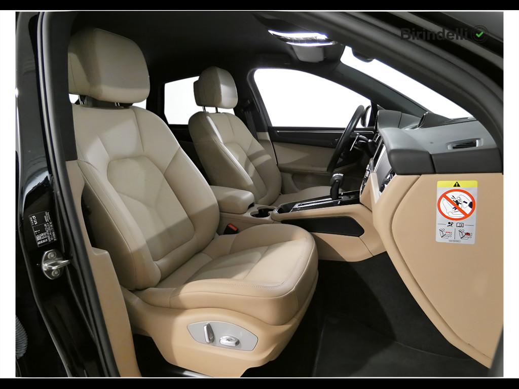 PORSCHE Macan - 2.0