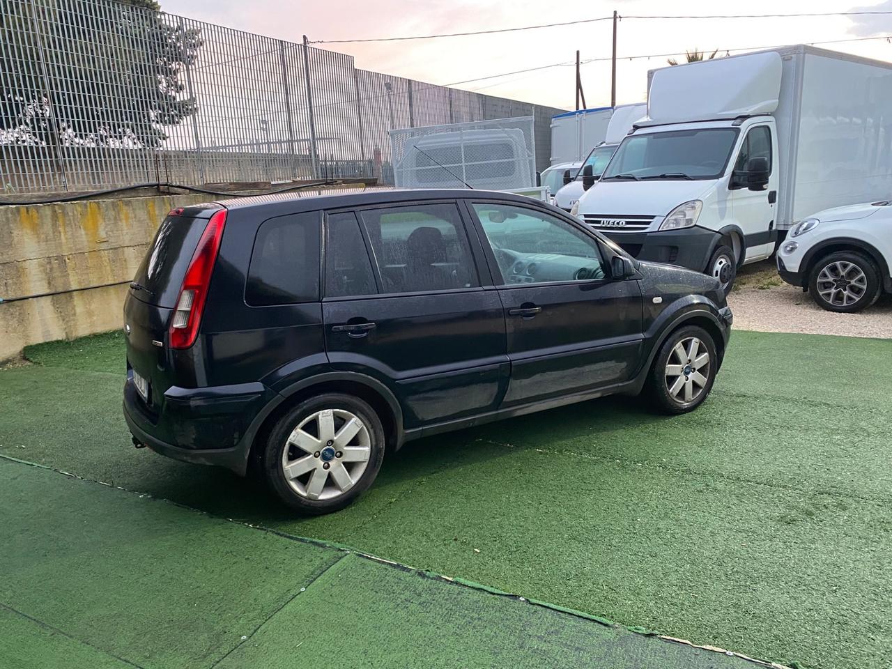 Ford Fusion 1.6 TDCI Titanium Gancio Traino