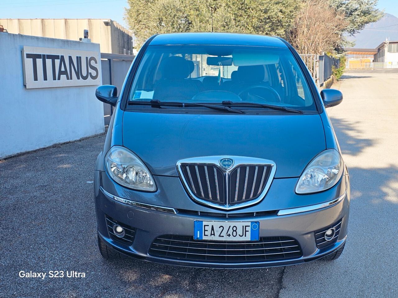 Lancia MUSA 1.2 DIESEL OK PER NEOPATENTI ANNO 2010