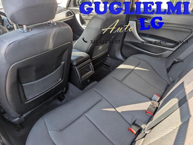 BMW 118 d 5p. Advantage automatica