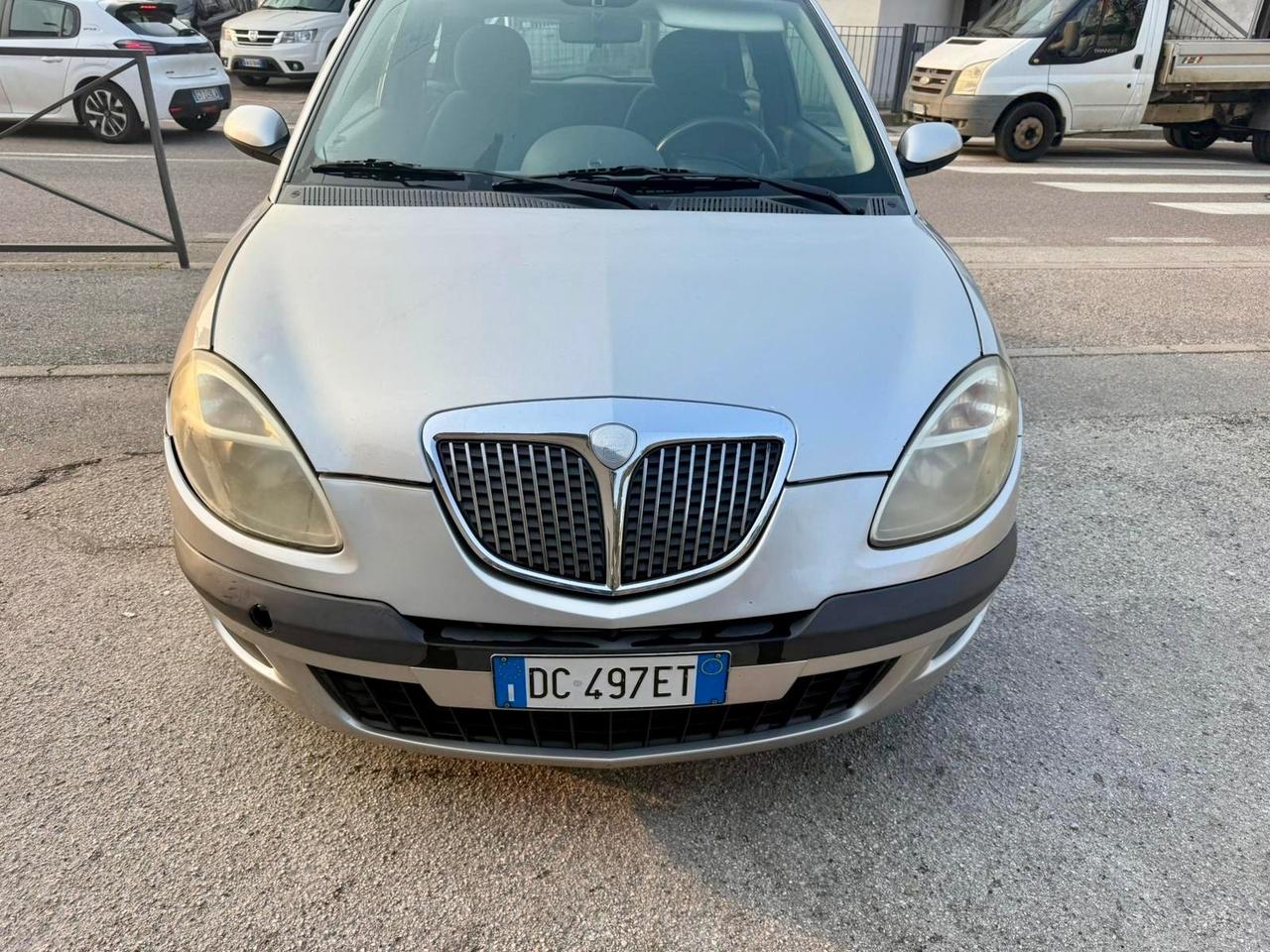 Lancia Ypsilon 1.2 Benzina