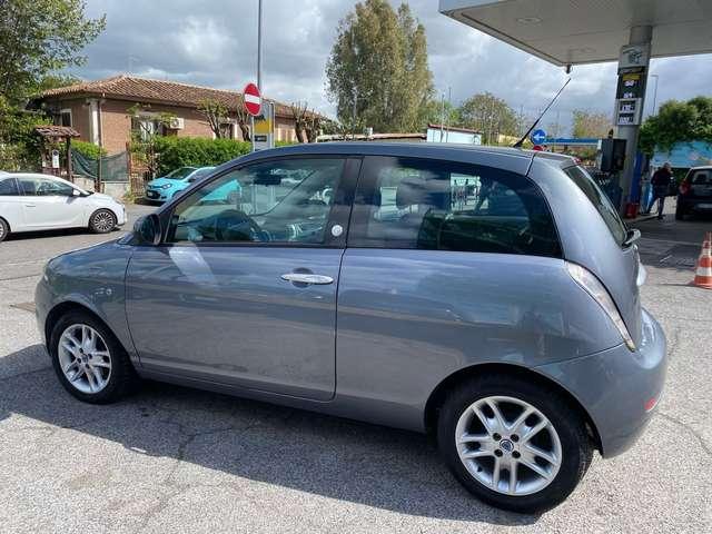 Lancia Ypsilon Ypsilon 1.4 8v Argento ecochic Gpl