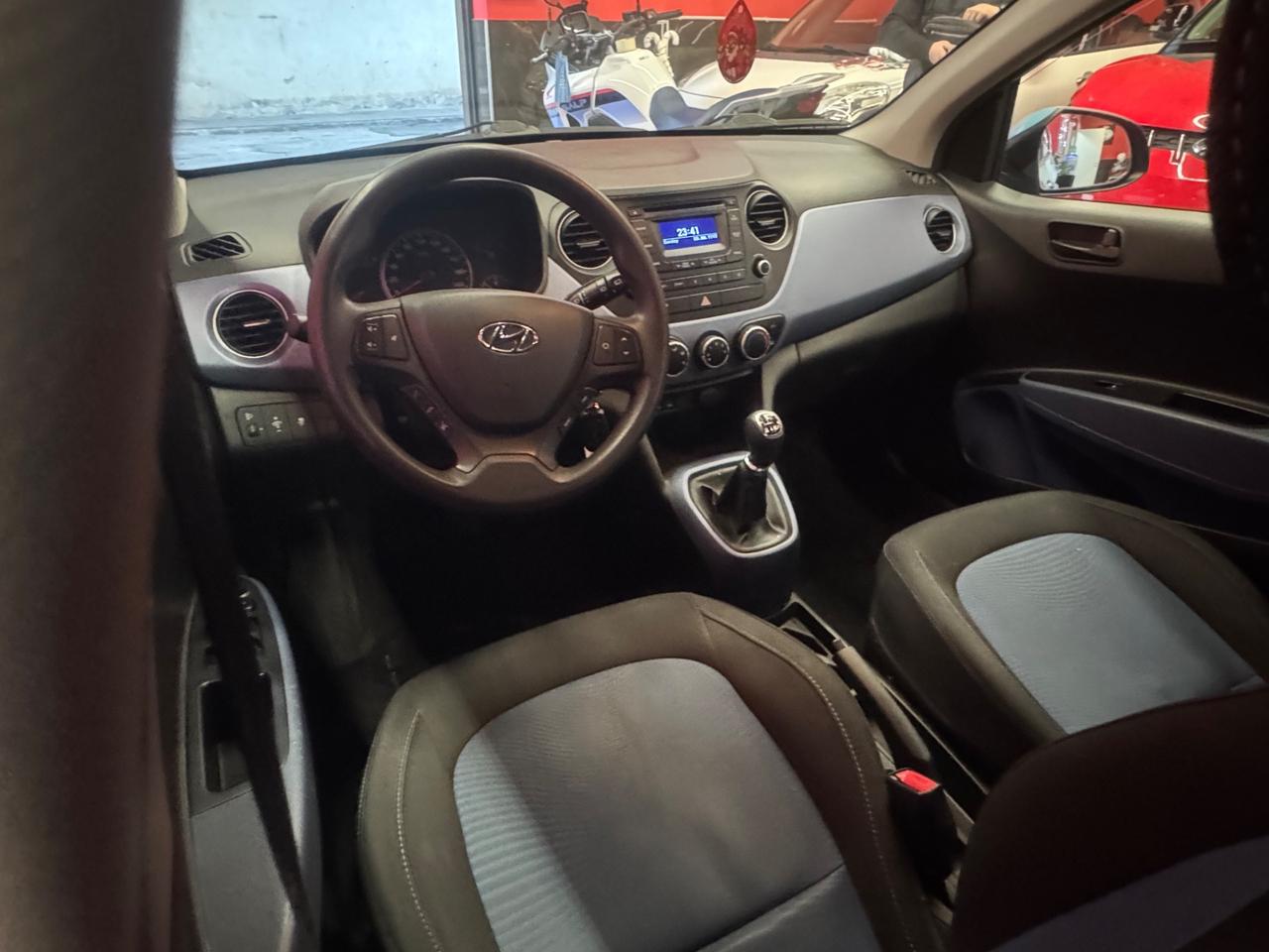 Hyundai i10 1.0 MPI Sound Edition