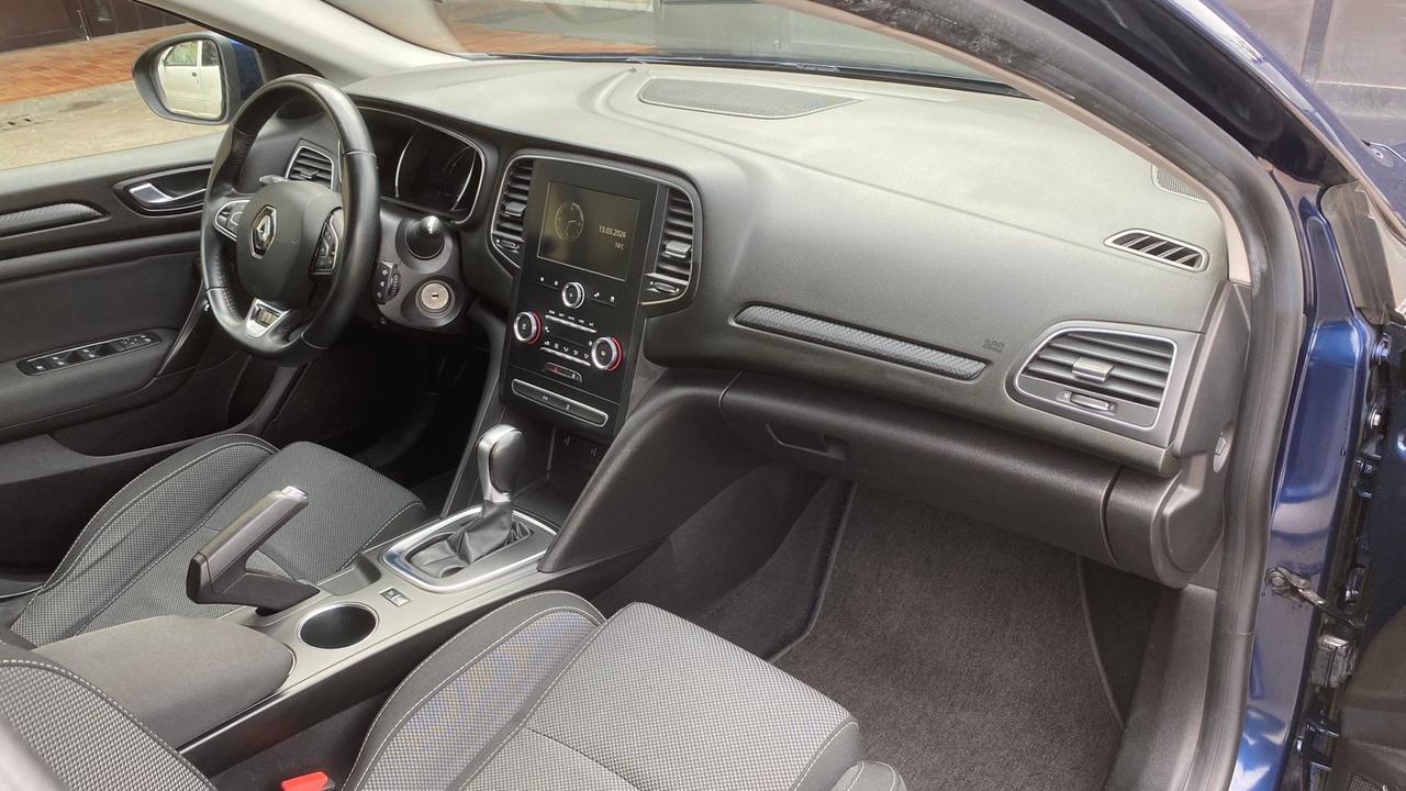 Renault Megane Mégane Sporter Blue dCi 115 CV EDC autocarro