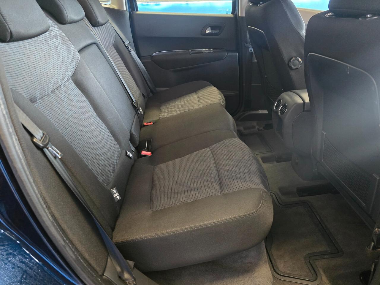 Peugeot 3008 1.6 HDi 112CV cambio robotizzato Tecno