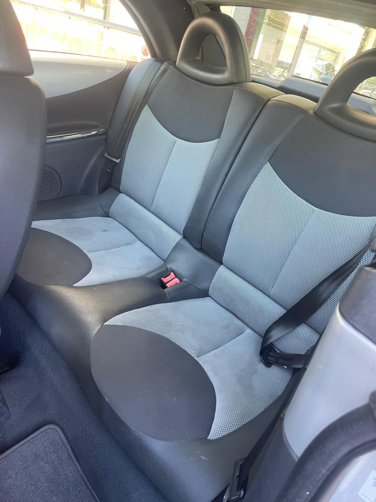 Citroen C3 Pluriel 1.4 HDi 70CV airdream Elegance