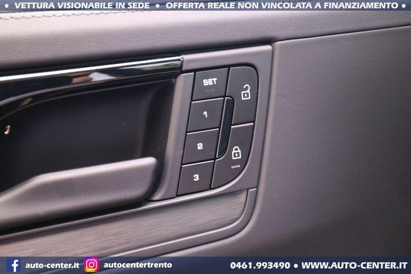 Porsche Cayenne Coupè 3.0 V6 Coupè E-Hybrid Black Edition Sport Design