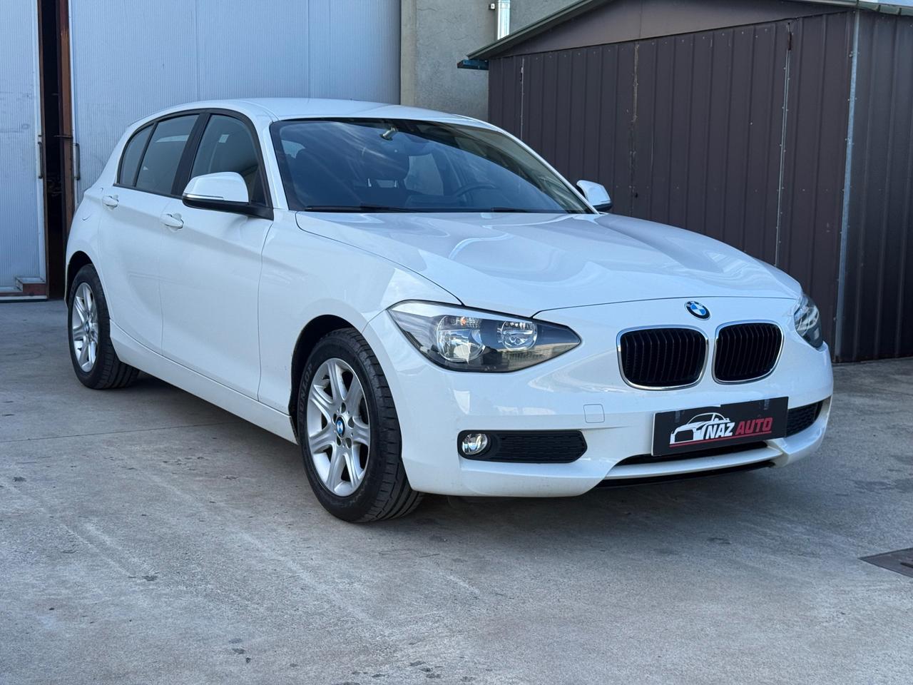 Bmw 118 118d 5p. Unique