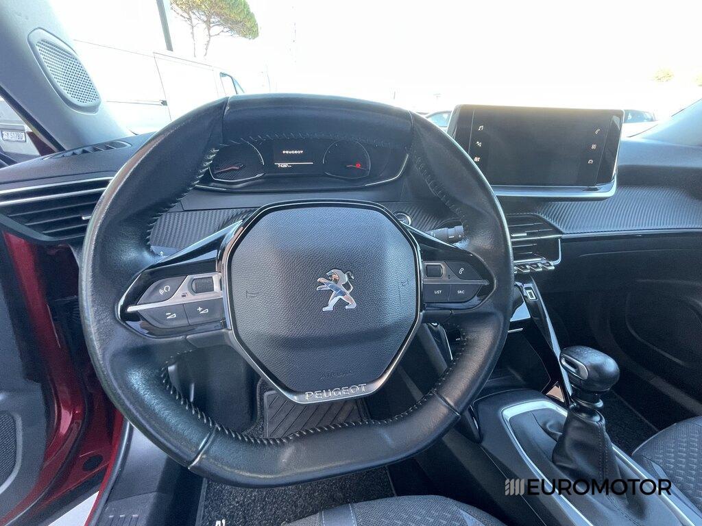 Peugeot 2008 1.5 BlueHDi Allure Navi Pack