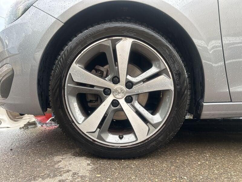 Peugeot 308 BlueHDi 120 S&S Business