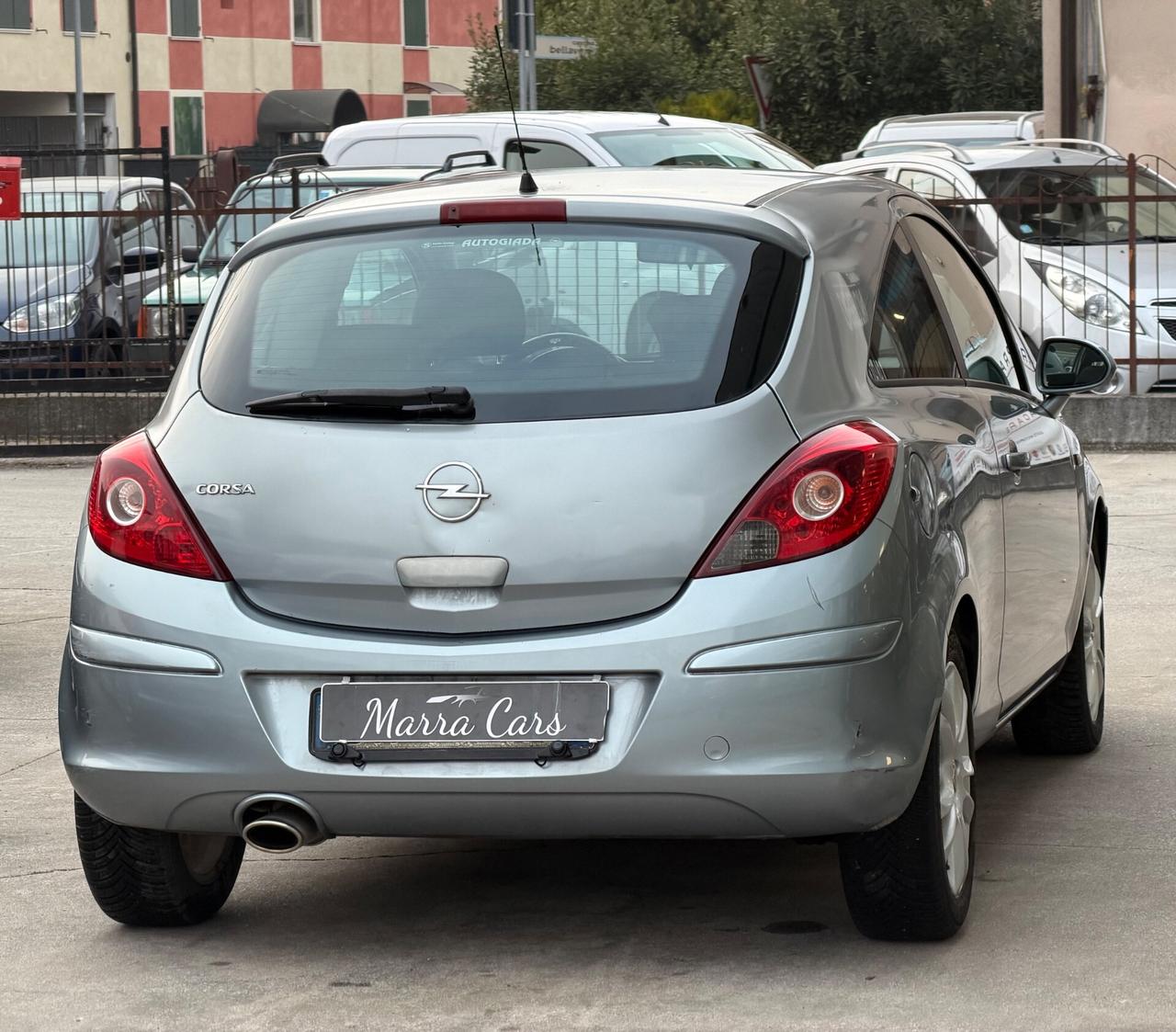 Opel Corsa 1.2- Revisionata alla consegna- Neopatentati