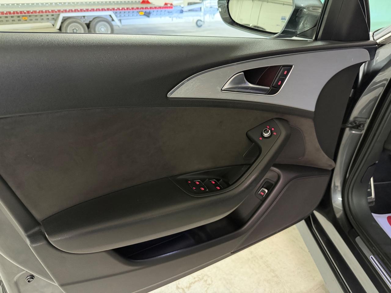 Audi A6 Avant 3.0 TDI quattro S-Line ++