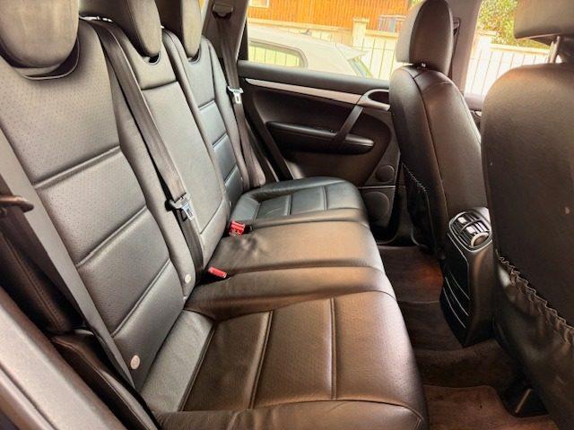 PORSCHE Cayenne 3.2 V6 cat BLACK EDITION