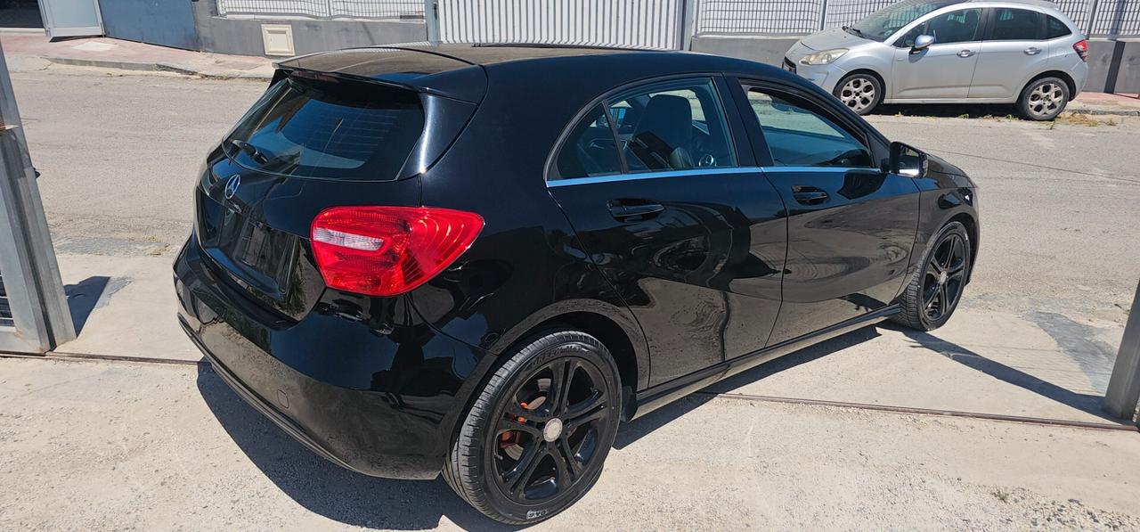 Mercedes-benz A 200 CDI Premium