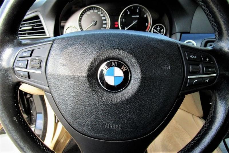 BMW Serie 5 Touring 520d Touring Futura Autom. Navi LEGGI NOTE