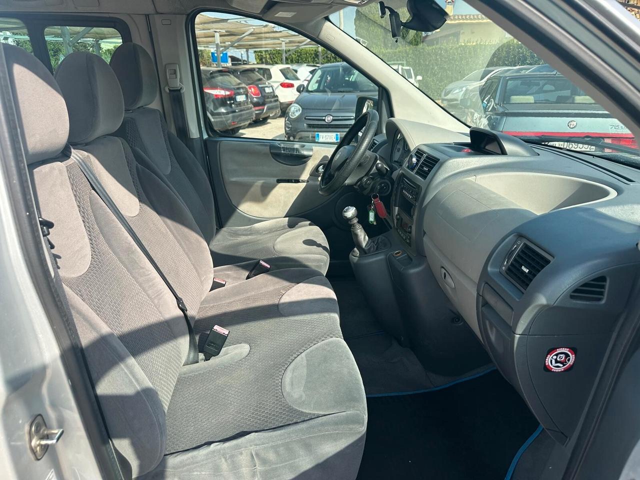 Fiat Scudo Panorama 9 Posti