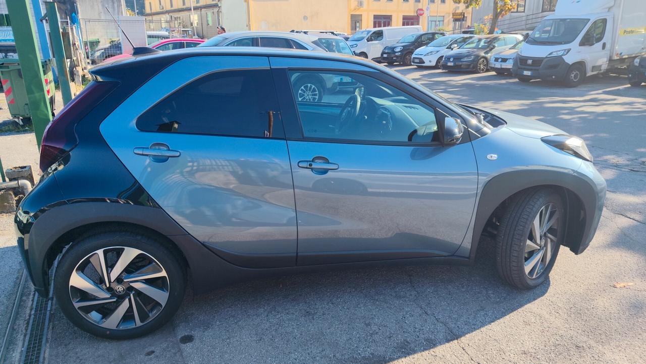 Toyota Aygo X 1.0 VVT-i 72 CV 5 porte Lounge S-CVT