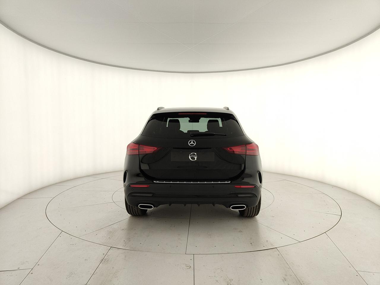 Mercedes-Benz GLA 200 d 4MATIC