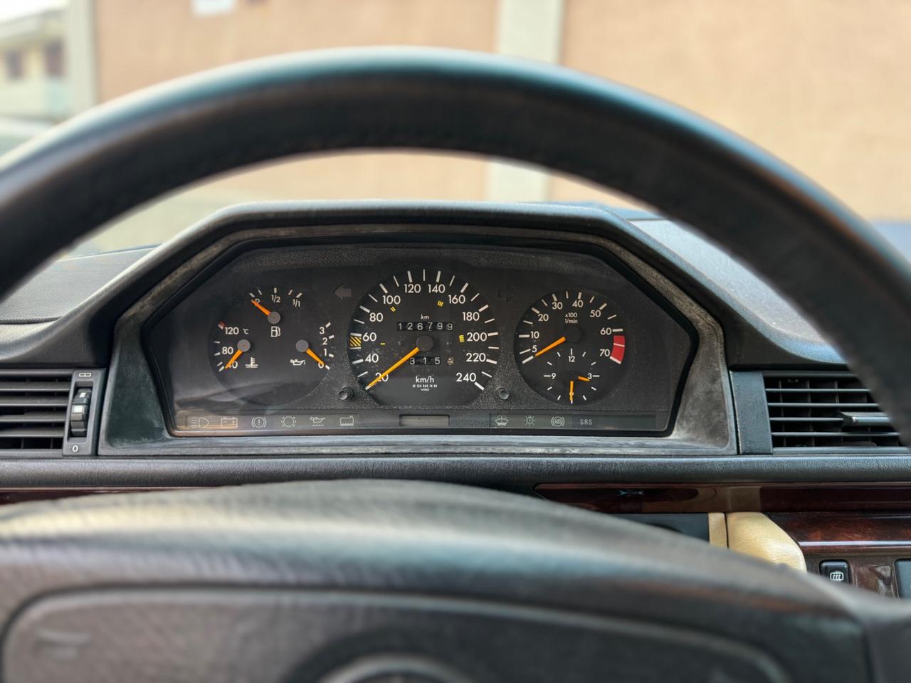 Mercedes-benz E 200 cabrio - ASI