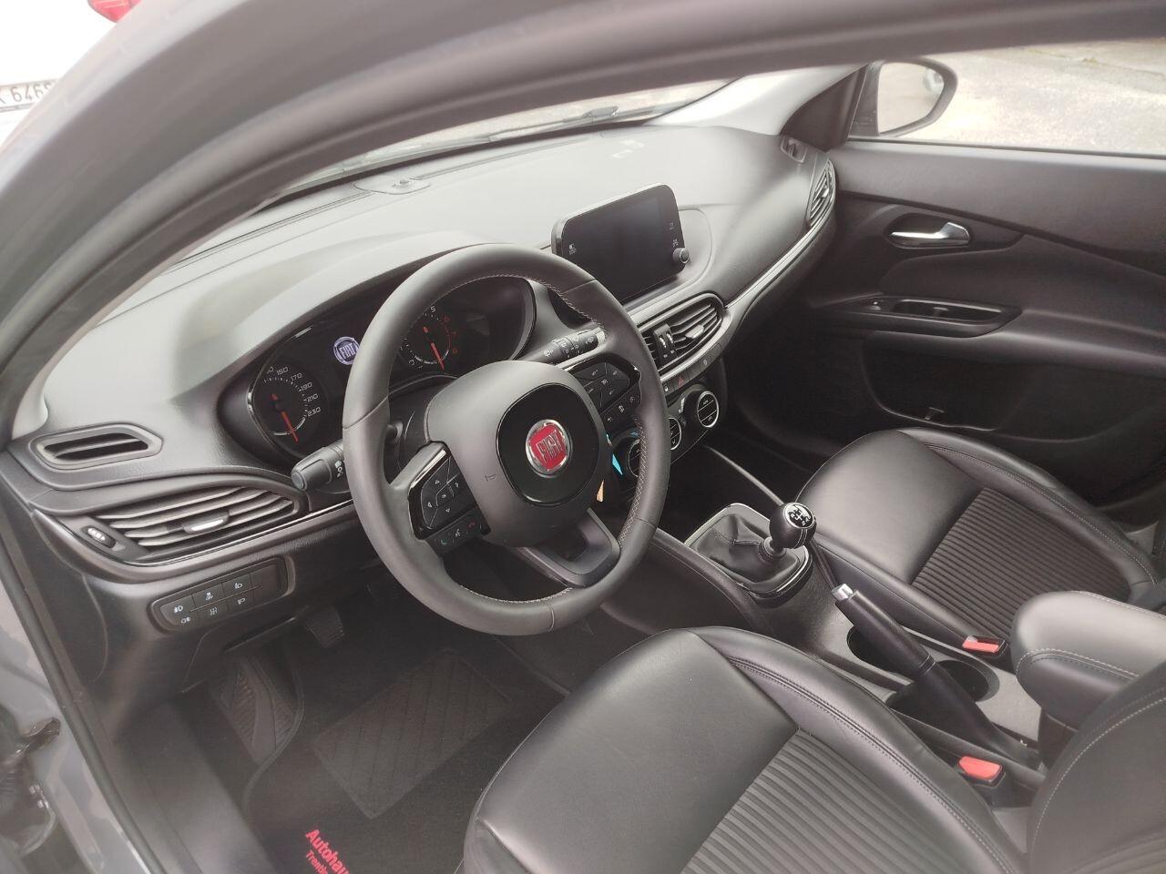 Fiat Tipo 1.4 T-Jet 120CV 5 porte S-Design