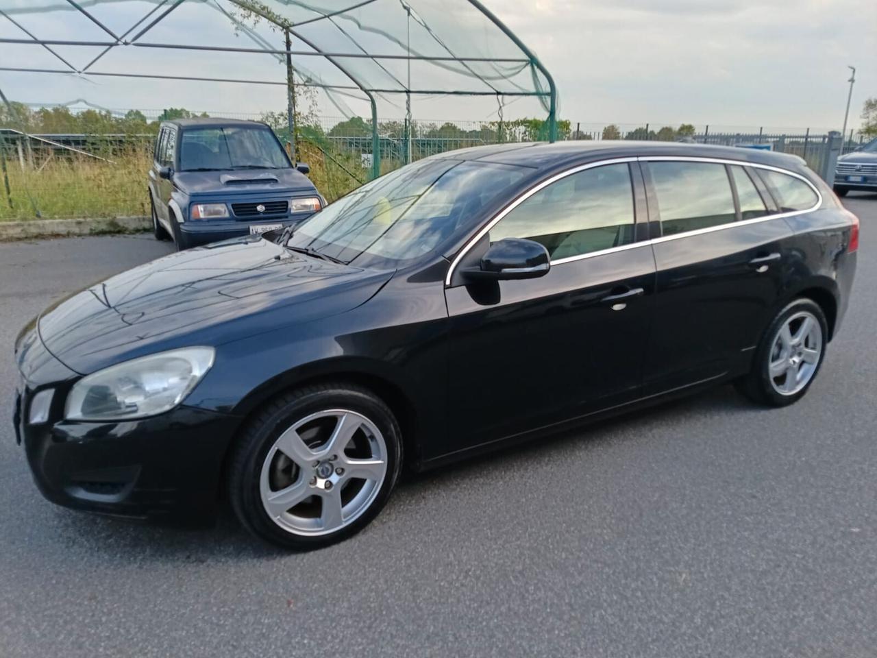 Volvo V60 D3 Geartronic Summum