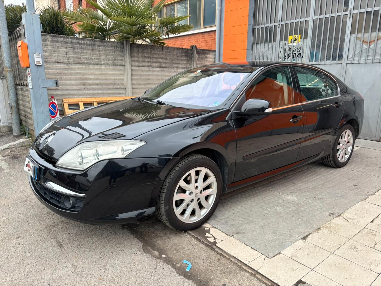 Renault Laguna 2.0 16V GPL Initiale